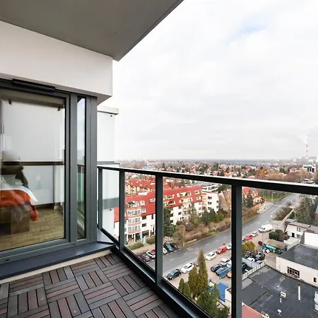 High Wilanow Elegant Apartment